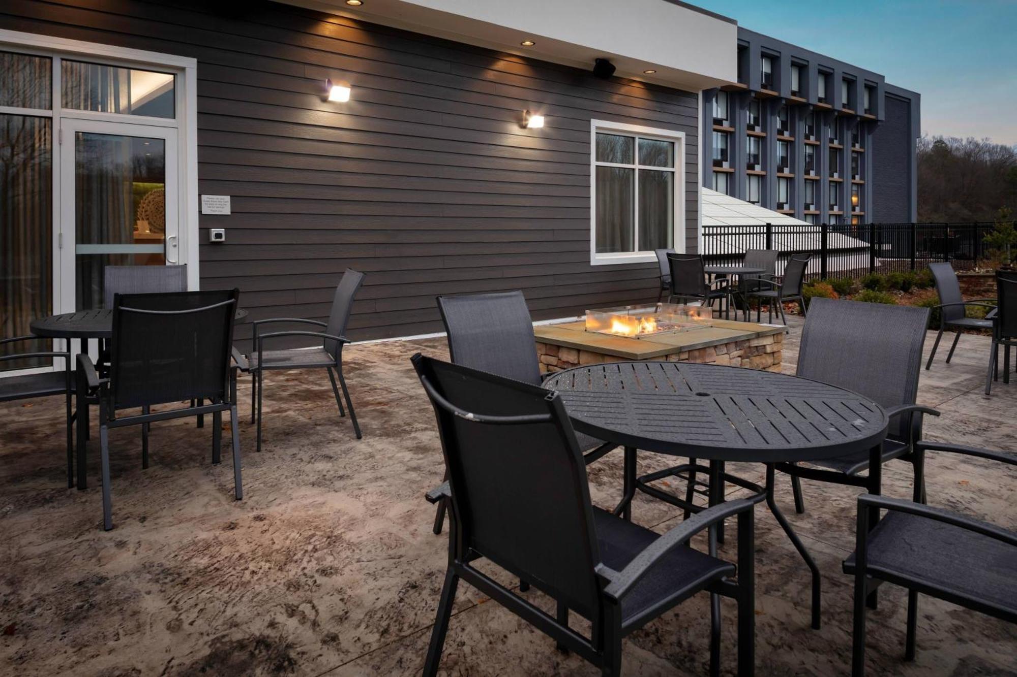 Fairfield Inn & Suites Springfield Enfield Kültér fotó